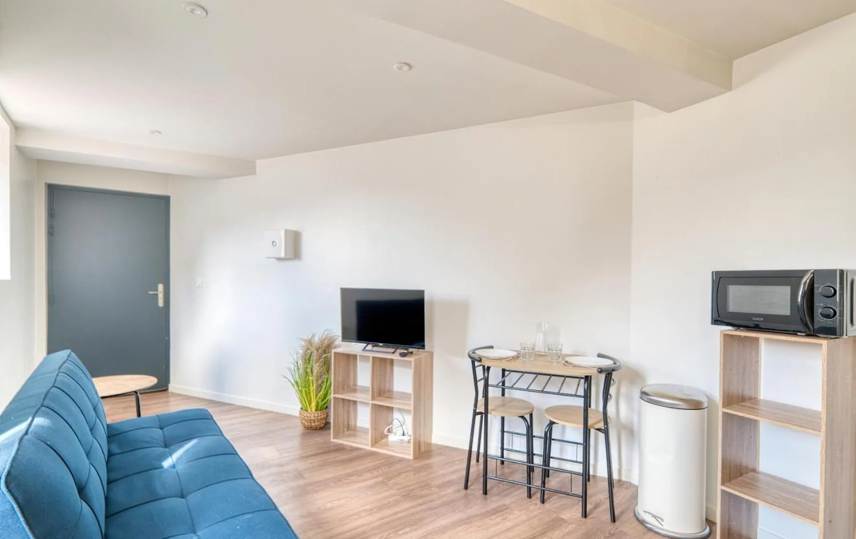 Paisible Studio- Cnpe Centrale Du Bugey Loyettes Apartman